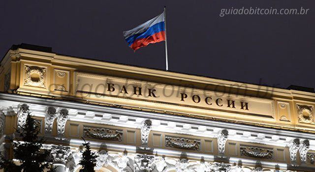 banco central russo e bandeira da rússia 