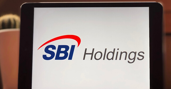 Ícone da empresa SBI Holdings em uma tela de tablet