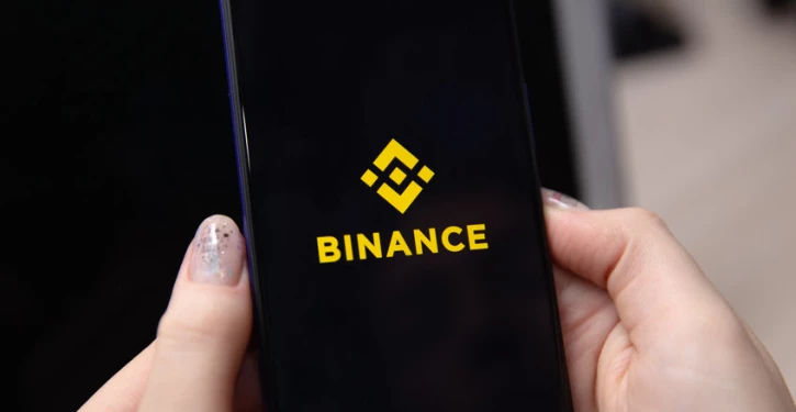 Binance retoma negociação spot para LUNA e UST